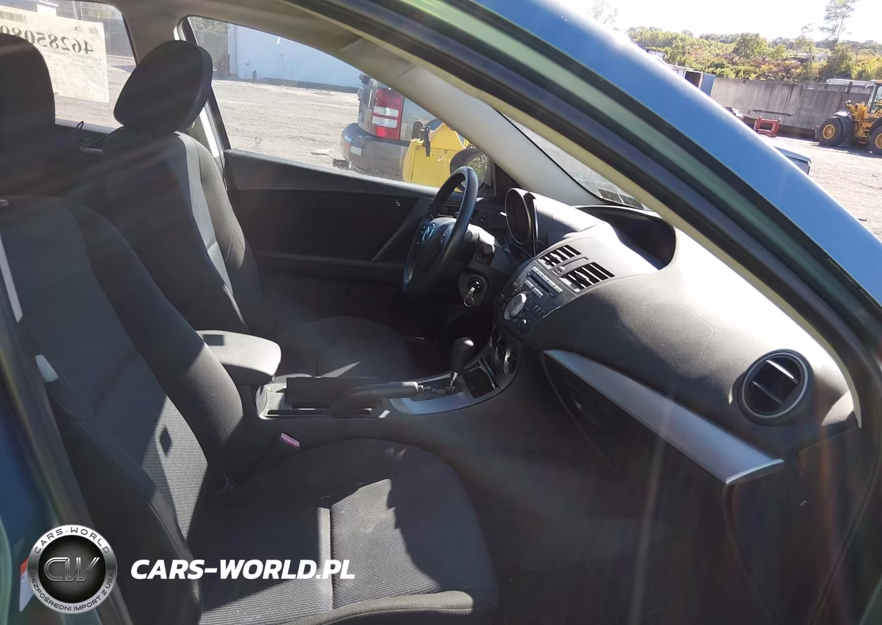 2011 Mazda Mazda3 I Touring VIN:JM1BL1VG6B1427627 - 5