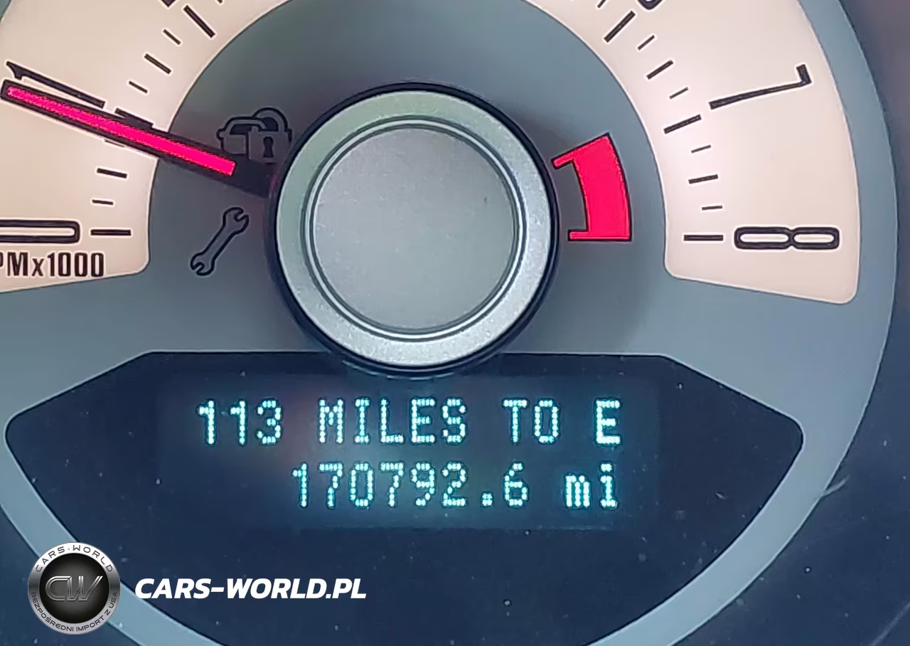 2011 Ford Mustang V6 Premium VIN:1ZVBP8AM0B5102034 - 15