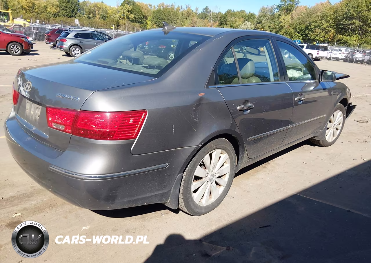 2009 Hyundai Sonata Limited VIN:5NPEU46C19H557003 - 4