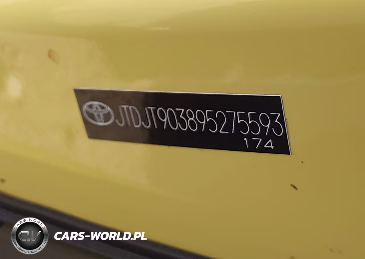 2009 Toyota Yaris VIN:JTDJT903895275593 - 9