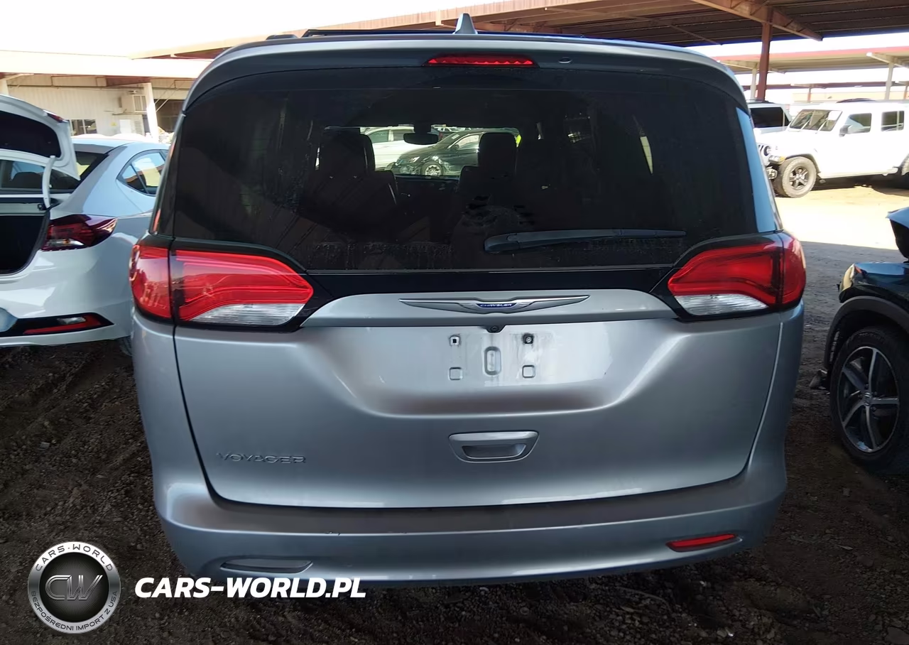 2020 Chrysler Voyager Lxi VIN:2C4RC1DG4LR182212 - 16
