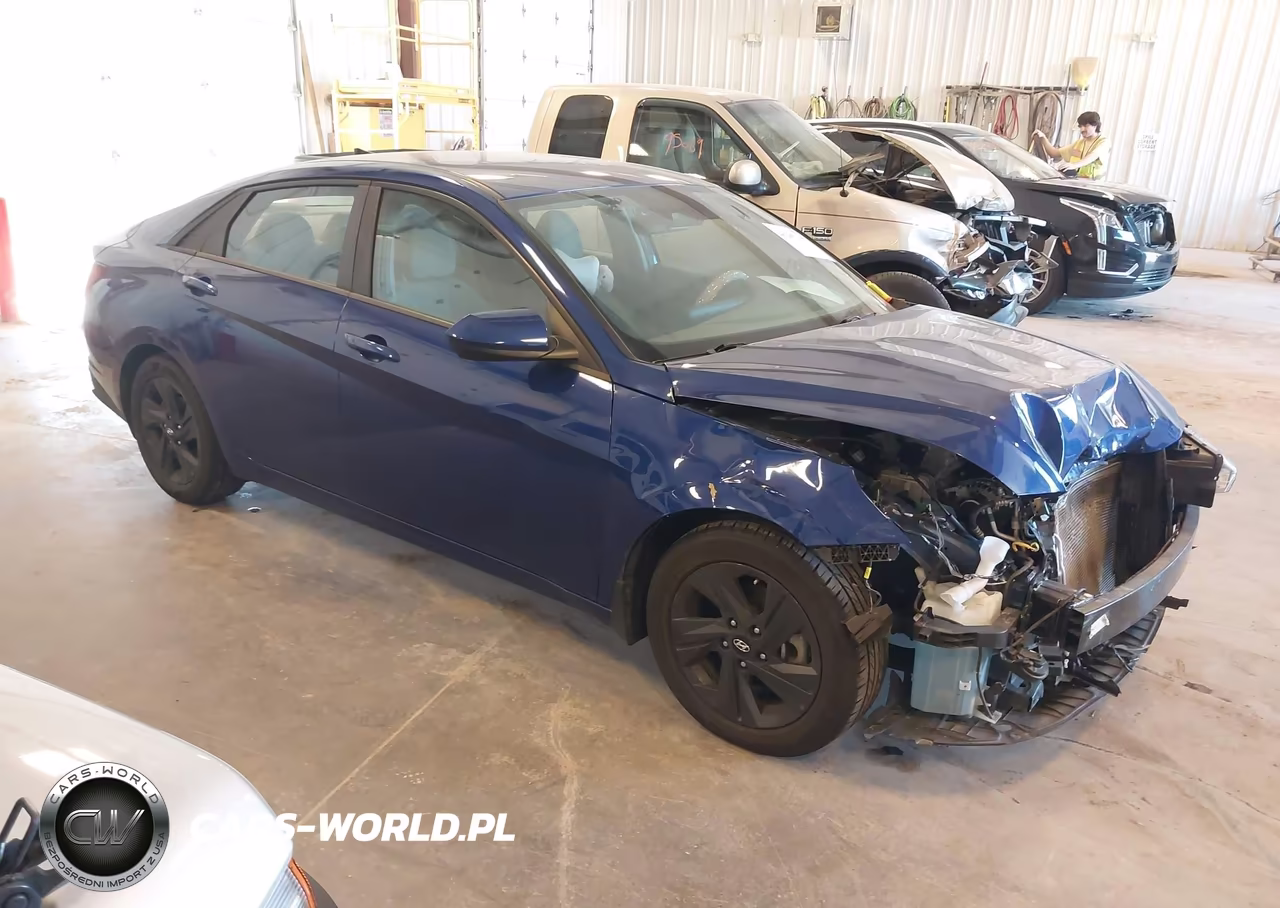 2022 Hyundai Elantra Sel