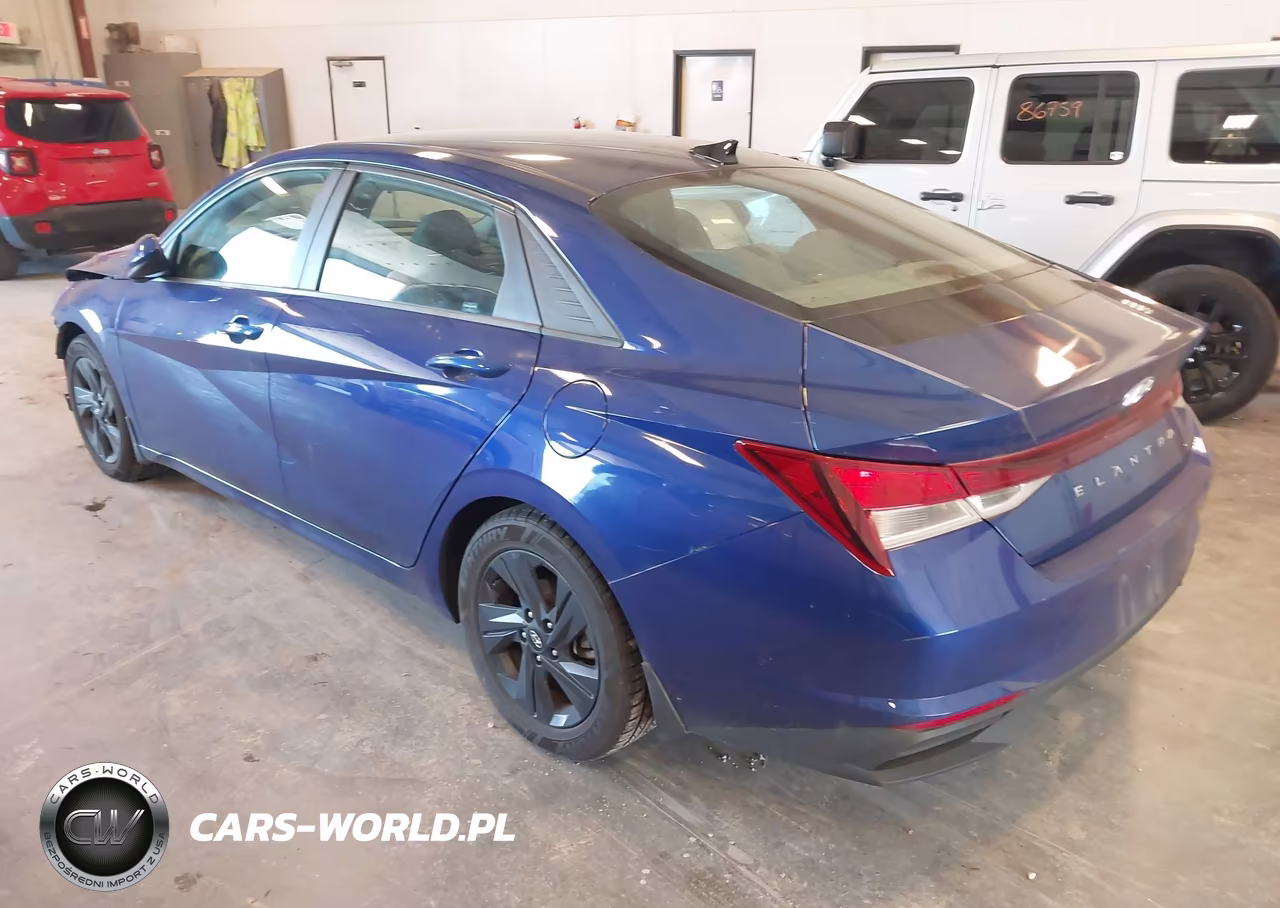 2022 Hyundai Elantra Sel VIN:5NPLM4AG2NH073918 - 3