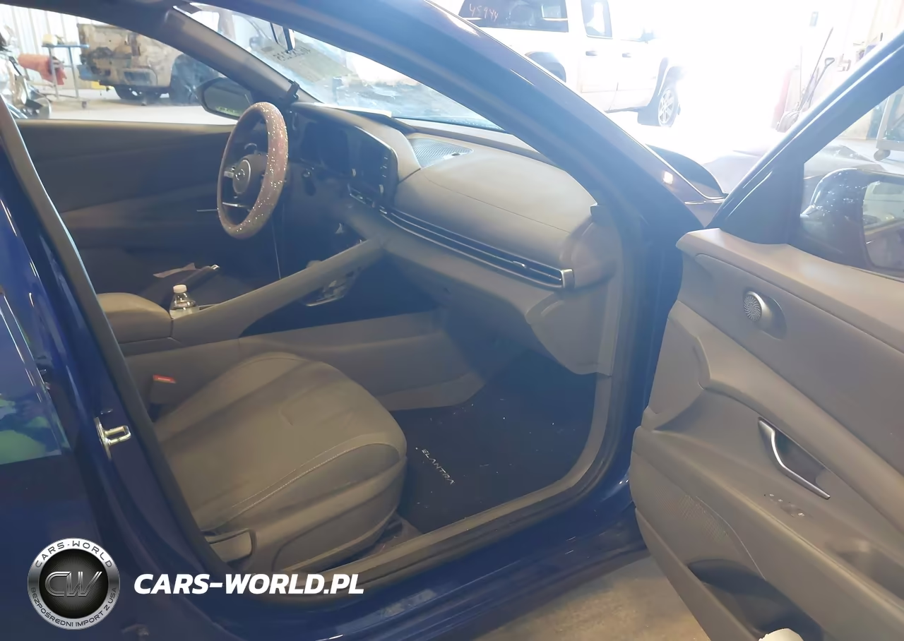 2022 Hyundai Elantra Sel VIN:5NPLM4AG2NH073918 - 5
