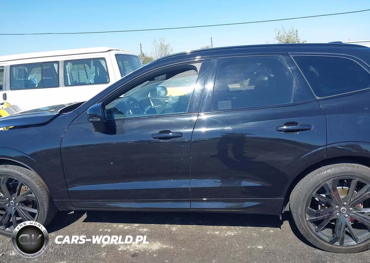 2025 Volvo Xc60 B5 Ultra Black Edition VIN:YV4M12RD5S1029889 - 14