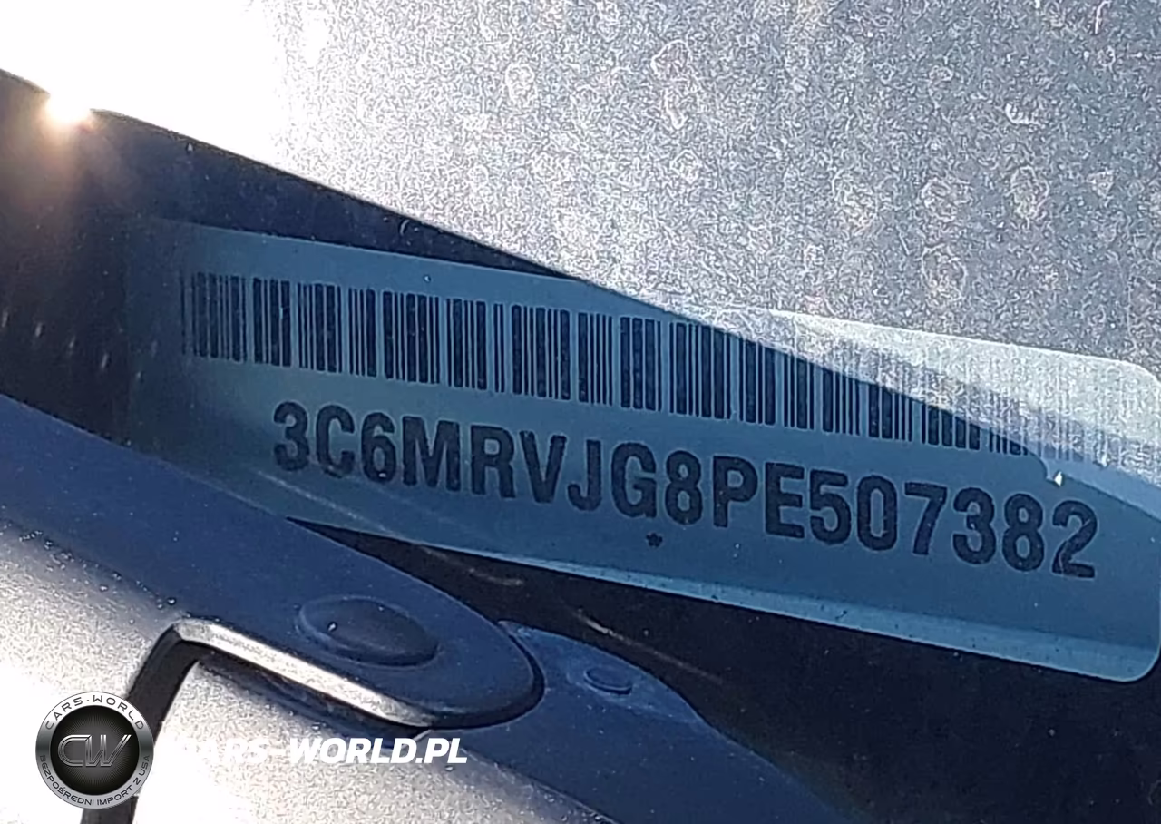 RAM PROMASTER VIN:3C6MRVJG8PE507382 - 17