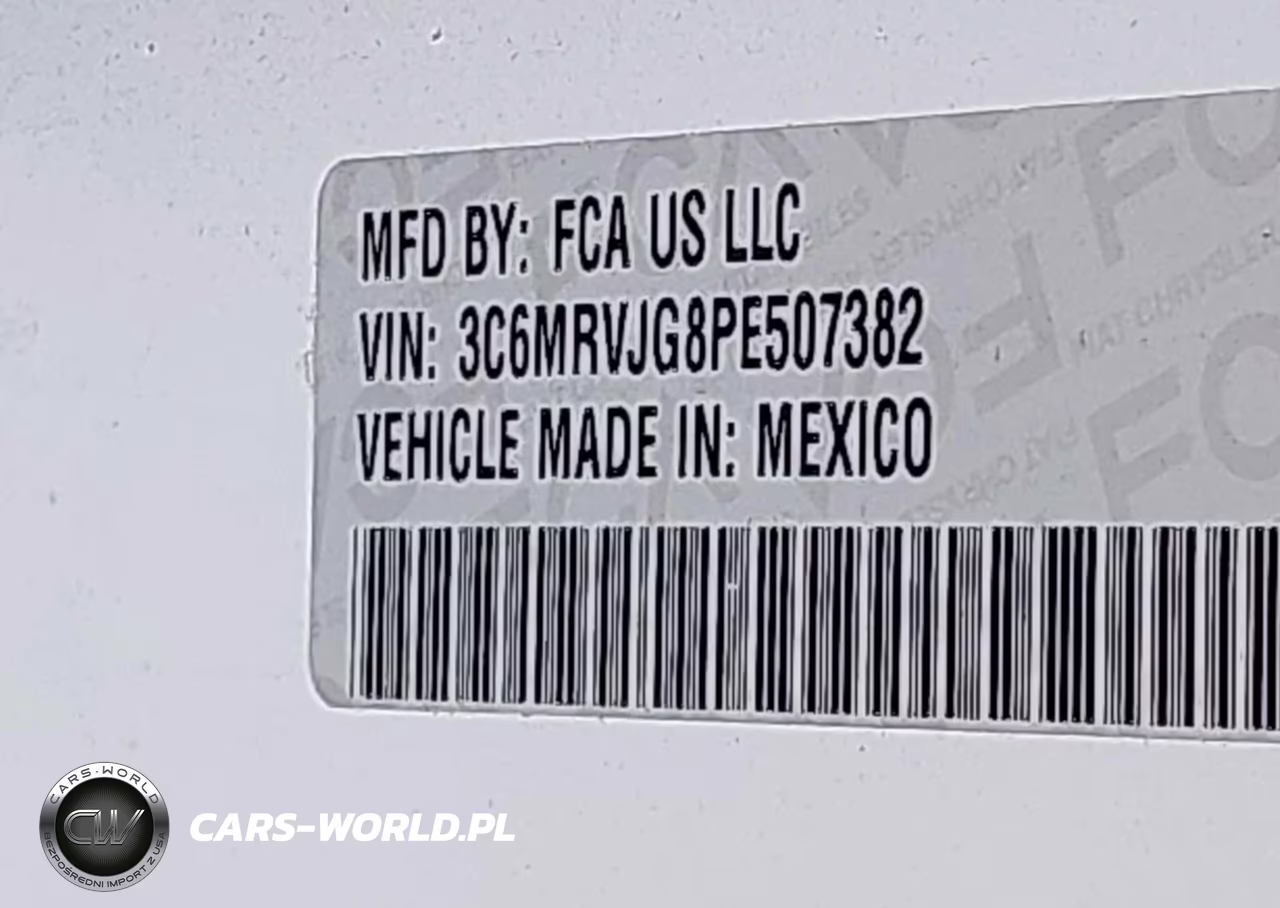 RAM PROMASTER VIN:3C6MRVJG8PE507382 - 9