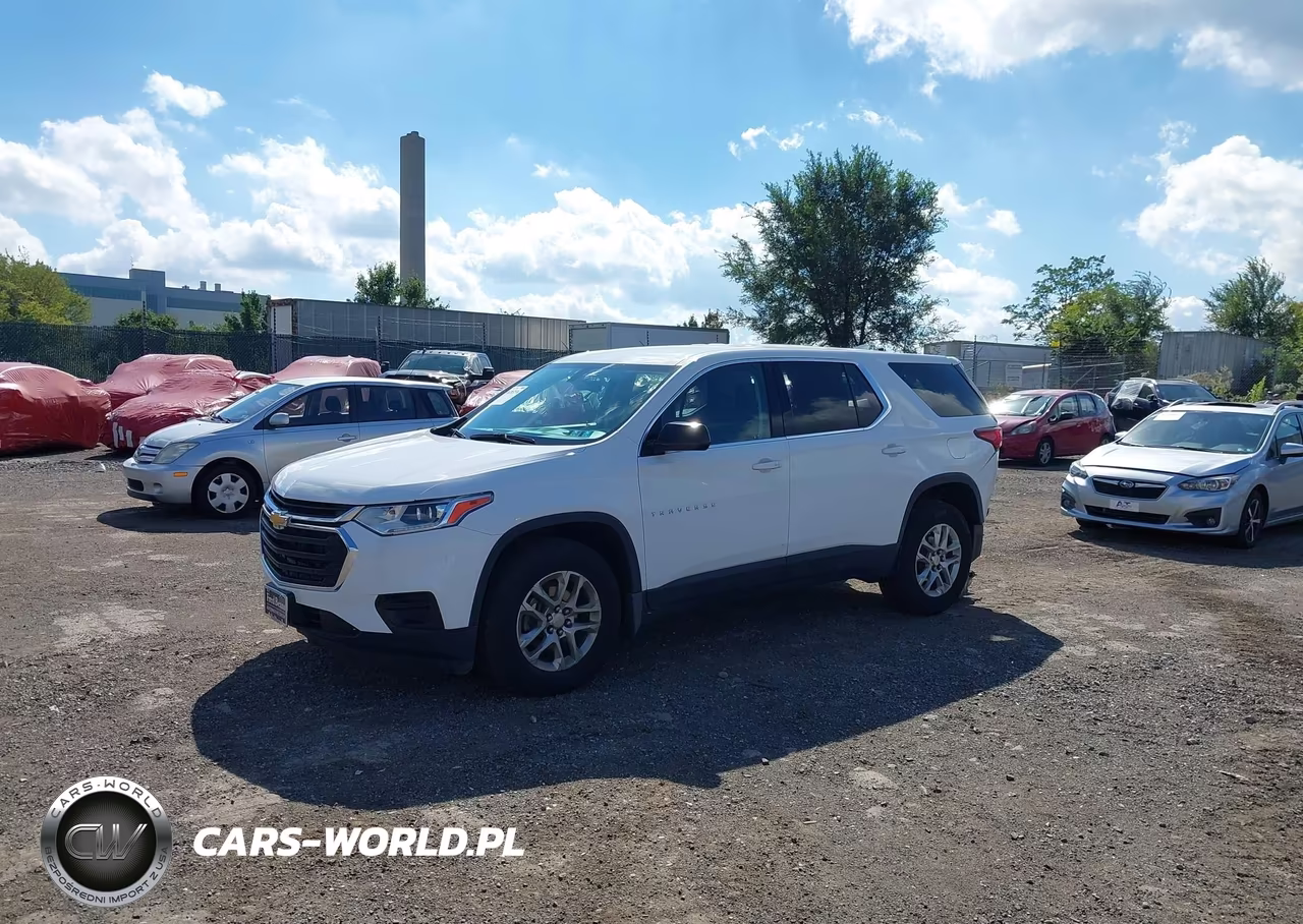 2018 Chevrolet Traverse Ls VIN:1GNERFKW7JJ267736 - 2