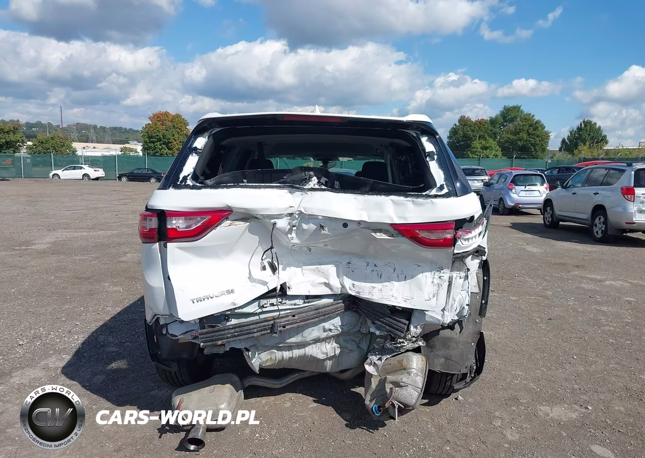 2018 Chevrolet Traverse Ls VIN:1GNERFKW7JJ267736 - 6