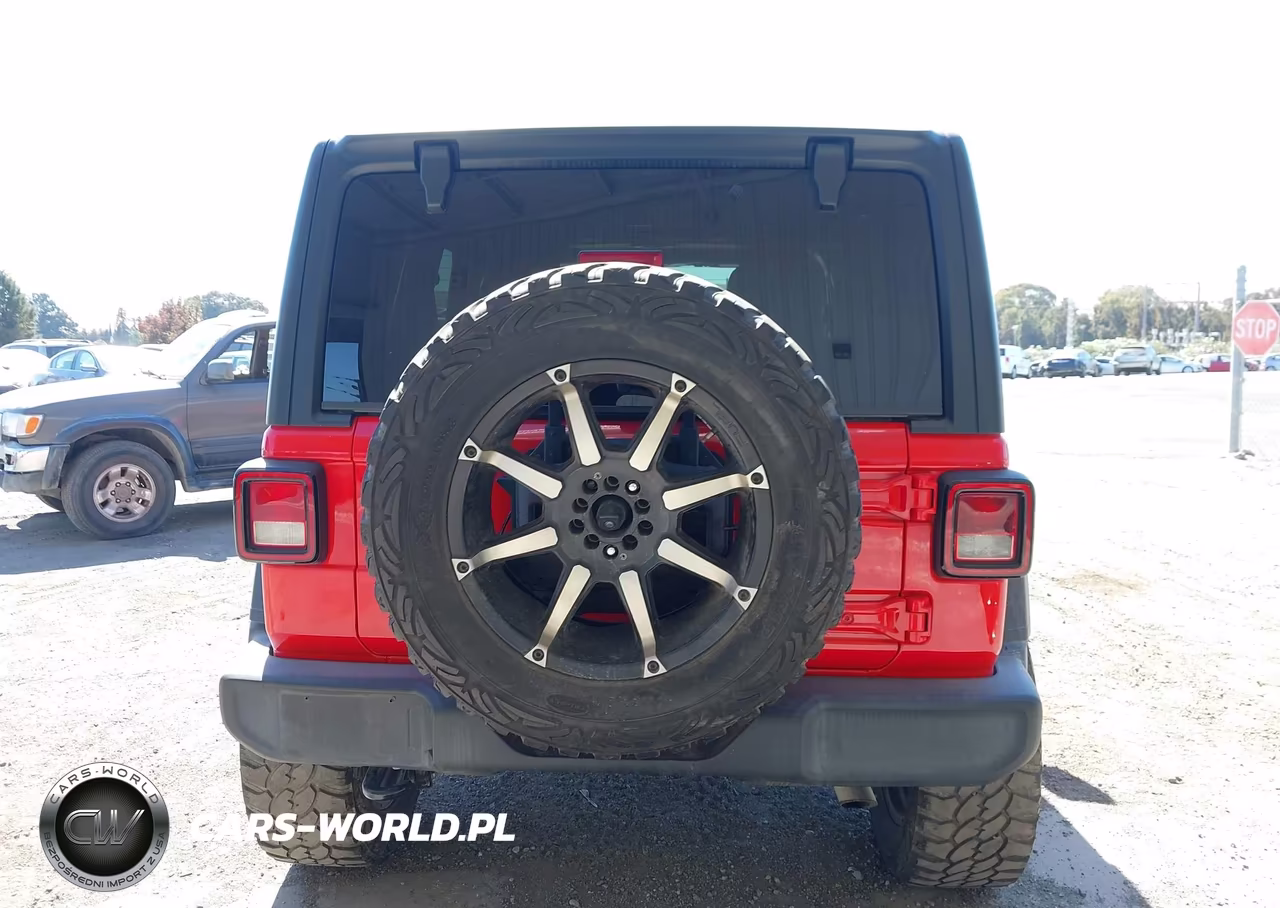 2019 Jeep Wrangler Unlimited Sport VIN:1C4HJXDN2KW676142 - 16