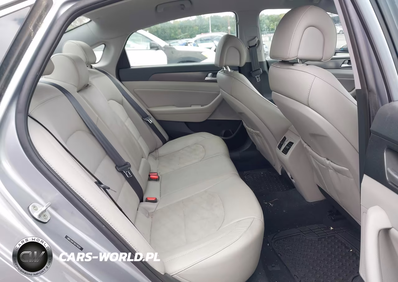 2016 Hyundai Sonata Sport VIN:5NPE34AF1GH379529 - 8