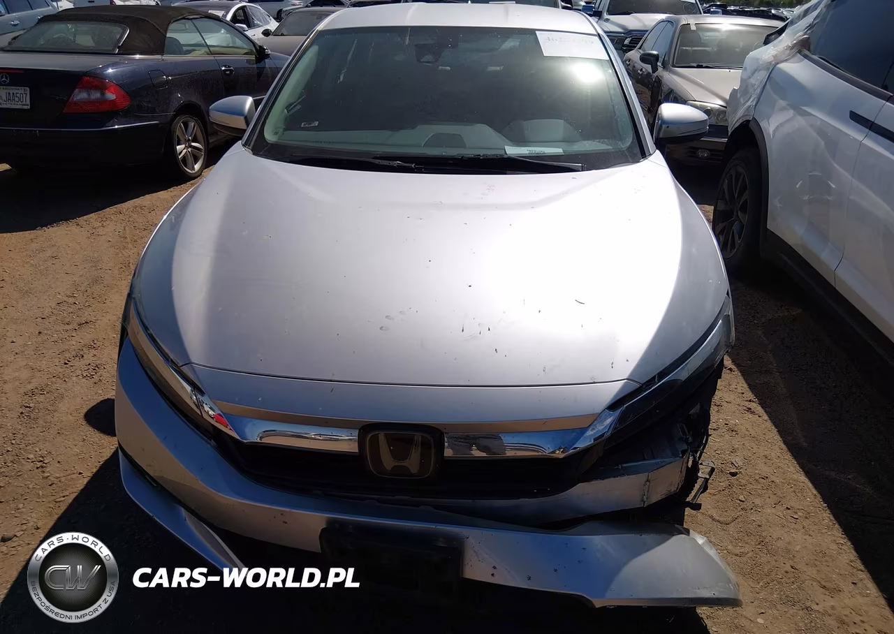 2018 Honda Clarity Plug-In Hybrid Touring VIN:JHMZC5F38JC017950 - 12