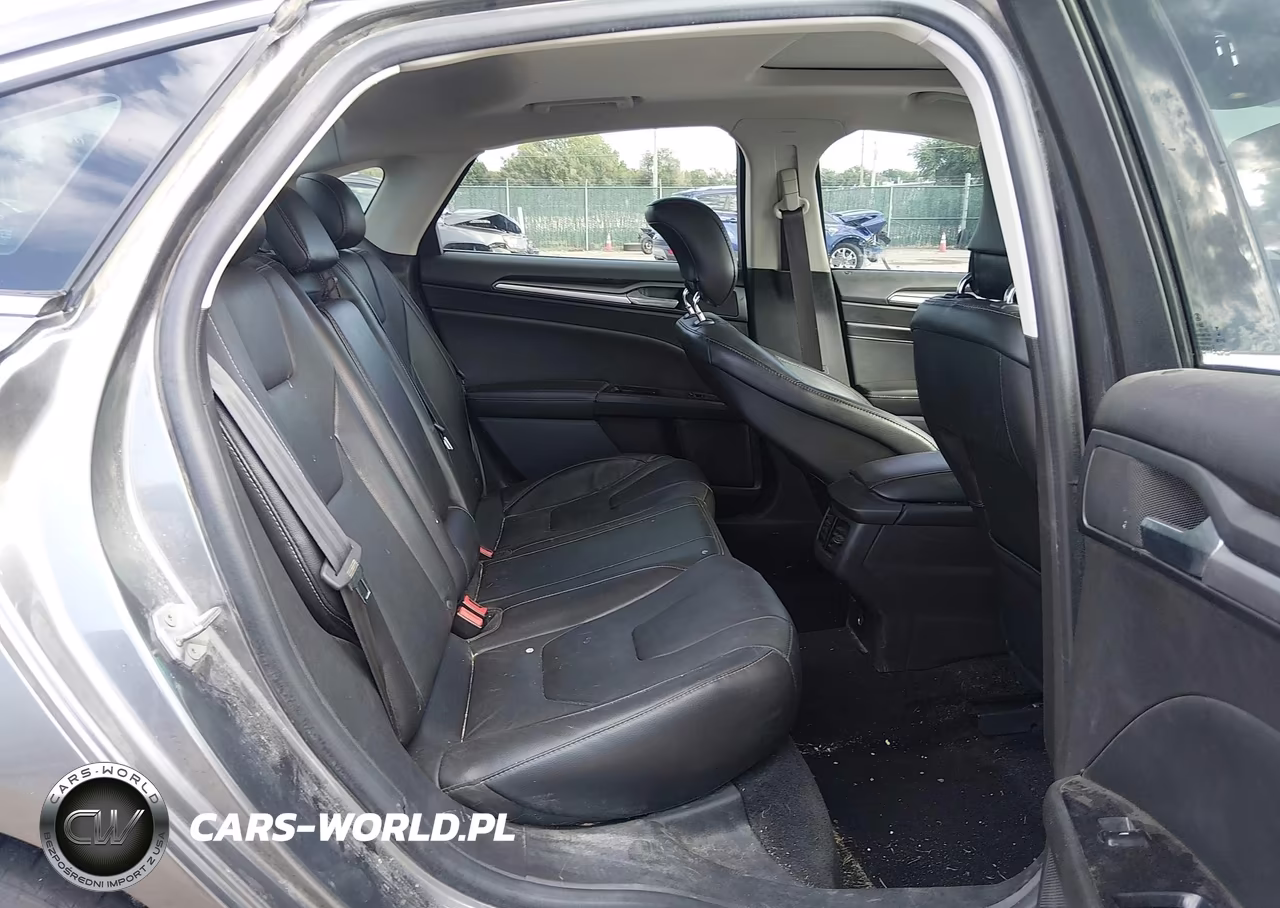 2014 Ford Fusion Titanium VIN:3FA6P0K92ER165093 - 8