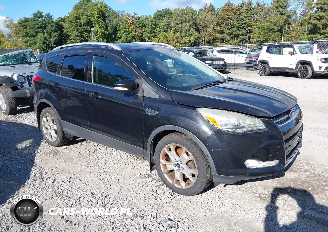 2014 Ford Escape Titanium – zdjęcie 1 z 11
