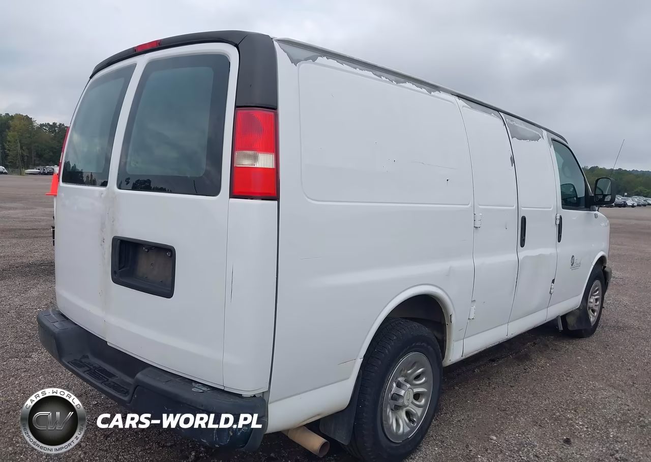 2012 Chevrolet Express 1500 Work Van VIN:1GCSGAFX0C1106039 - 4