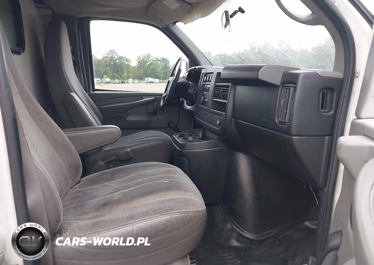 2012 Chevrolet Express 1500 Work Van VIN:1GCSGAFX0C1106039 - 5