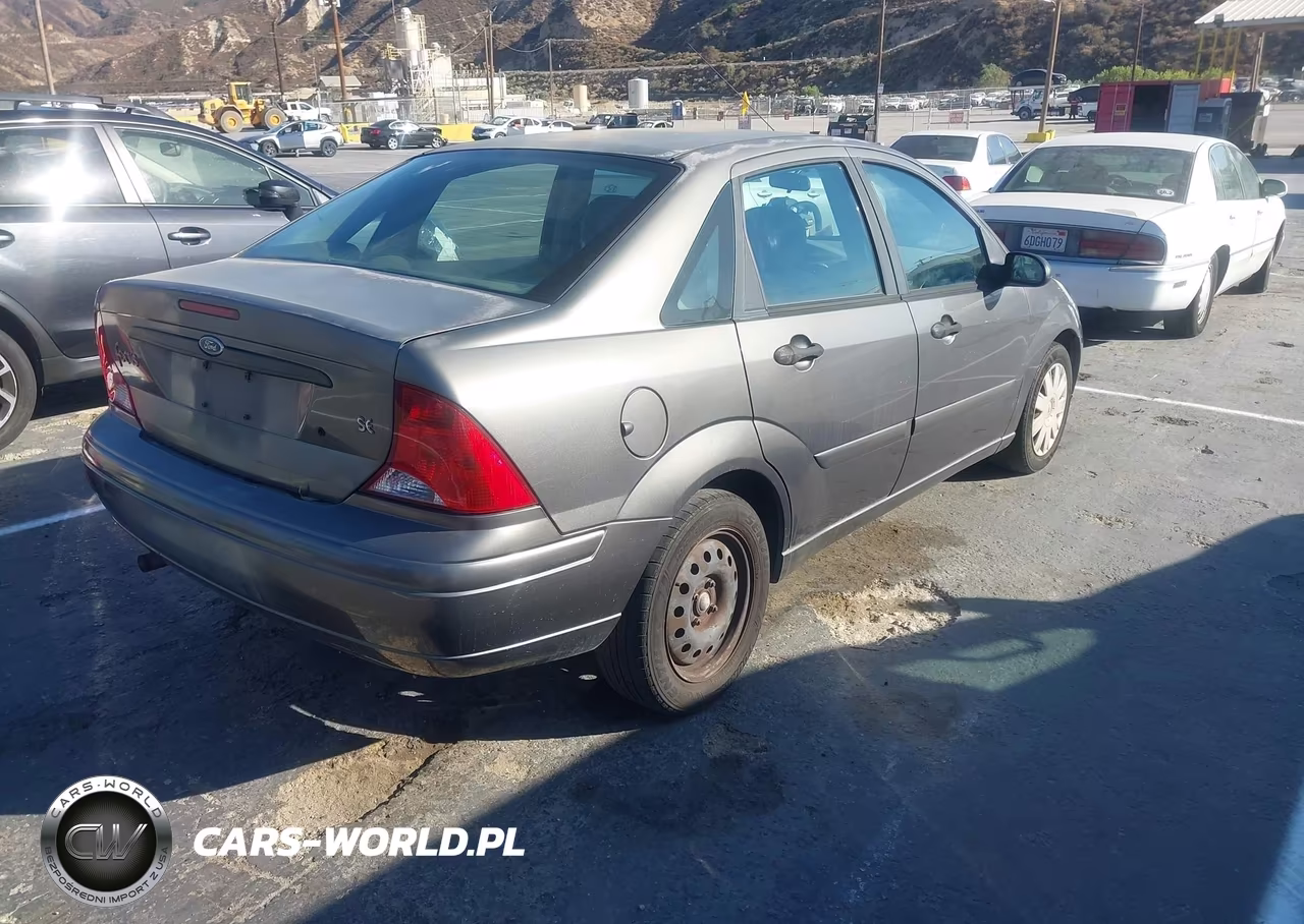 2004 Ford Focus Se VIN:1FAHP34Z54W156214 - 4