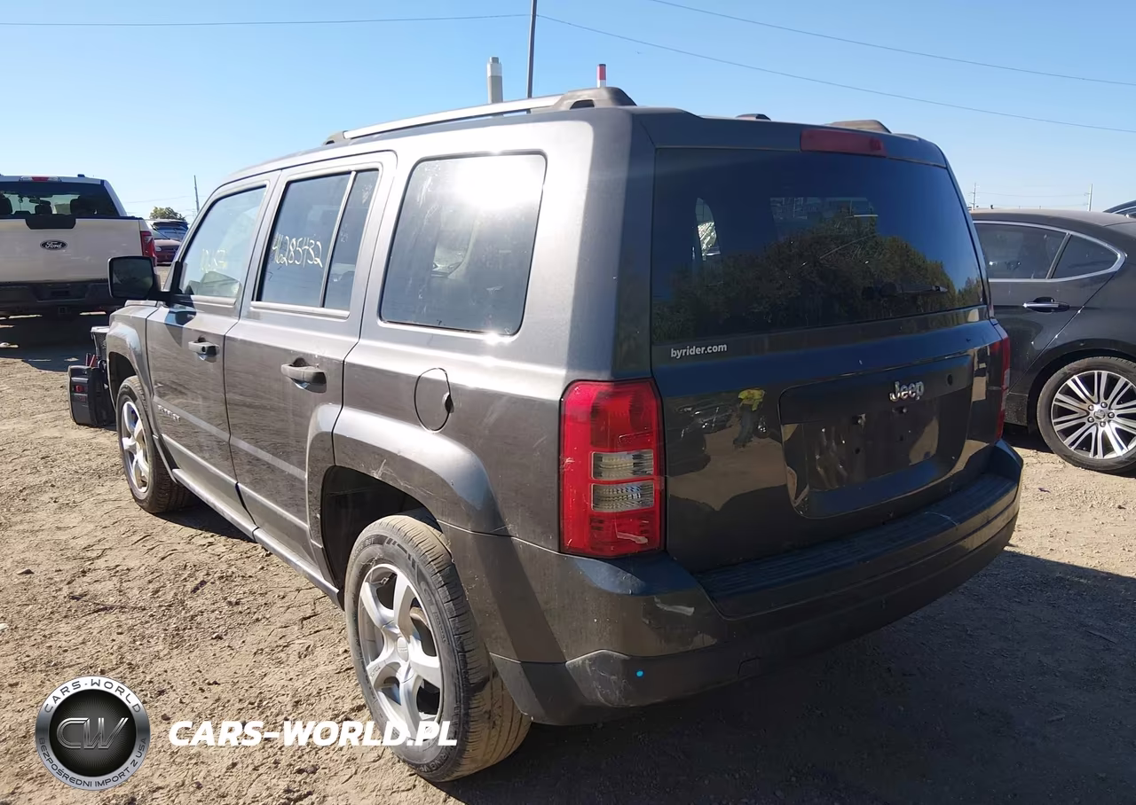 2016 Jeep Patriot Sport VIN:1C4NJPBA9GD790872 - 3