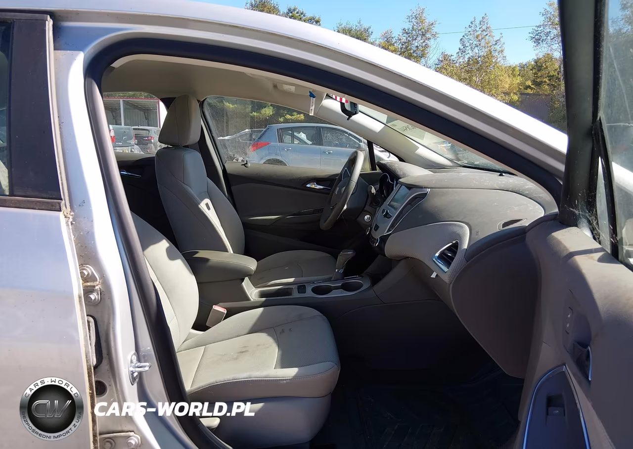 2017 Chevrolet Cruze Ls Auto VIN:1G1BC5SM2H7129981 - 5