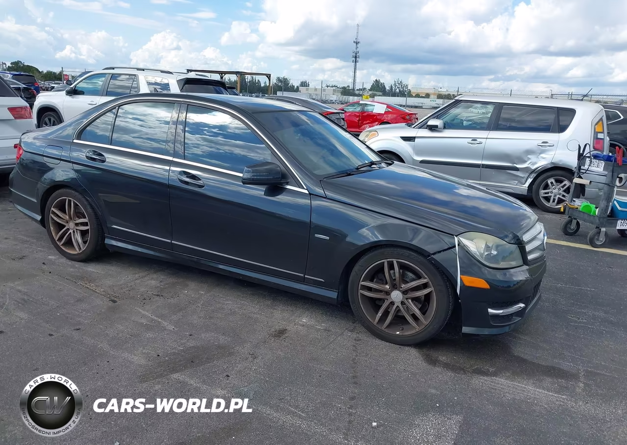 2012 Mercedes-Benz C 250 Luxury-Sport