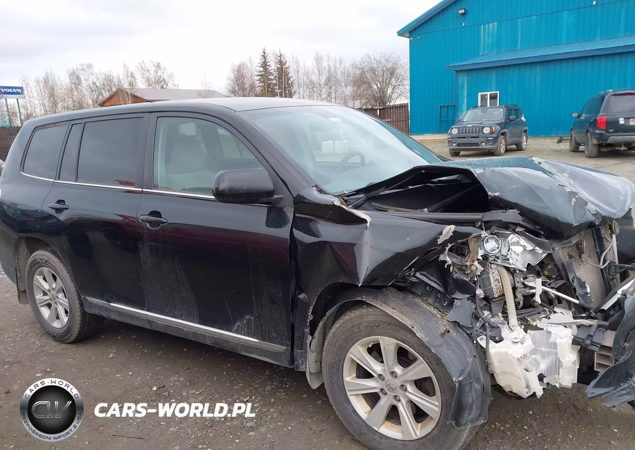 2013 Toyota Highlander Base V6 VIN:5TDBK3EH7DS236859 - 13