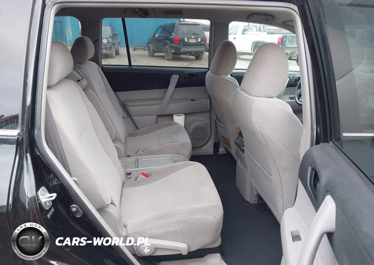 2013 Toyota Highlander Base V6 VIN:5TDBK3EH7DS236859 - 8