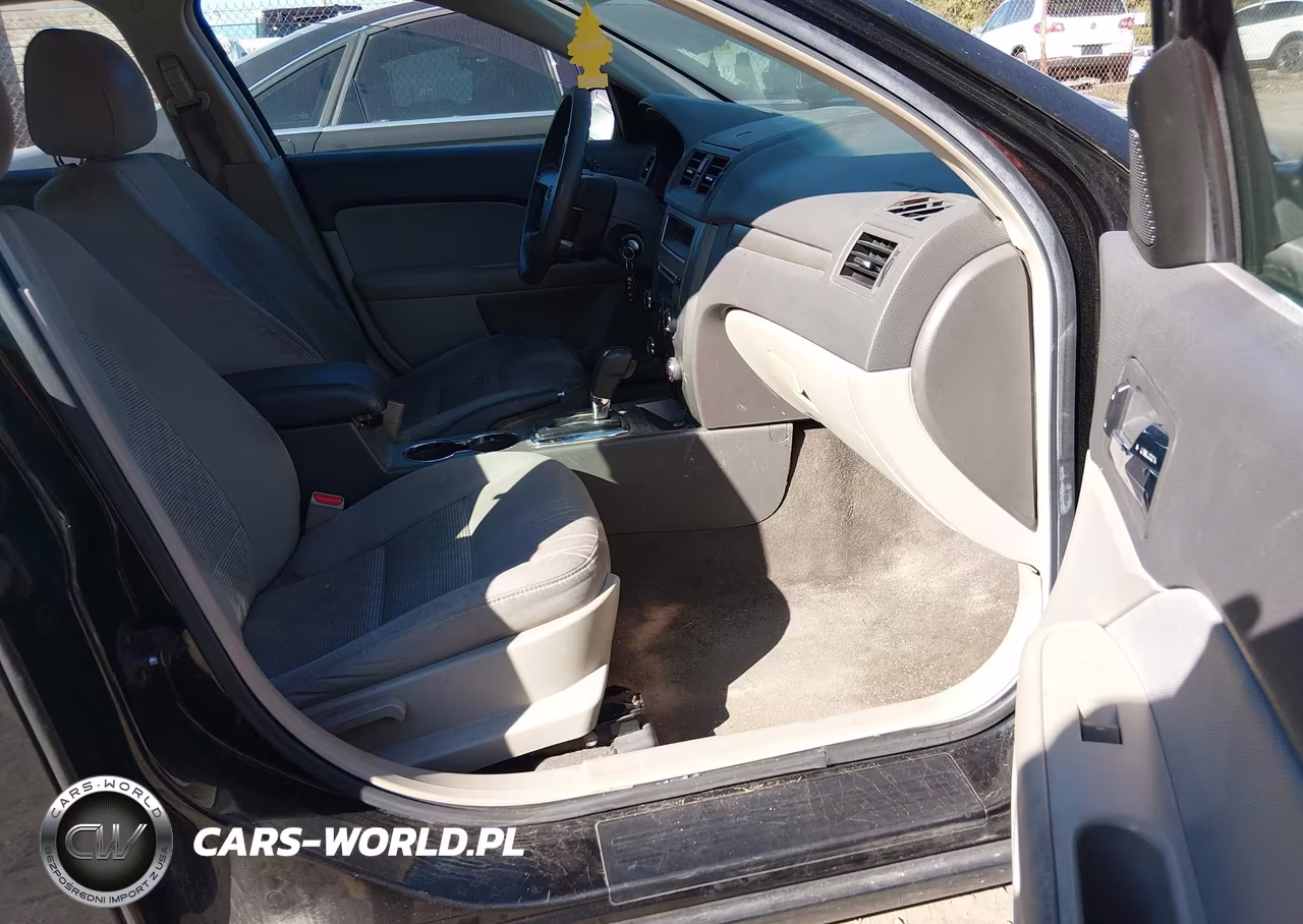2012 Ford Fusion Se VIN:3FAHP0HA9CR313974 - 5