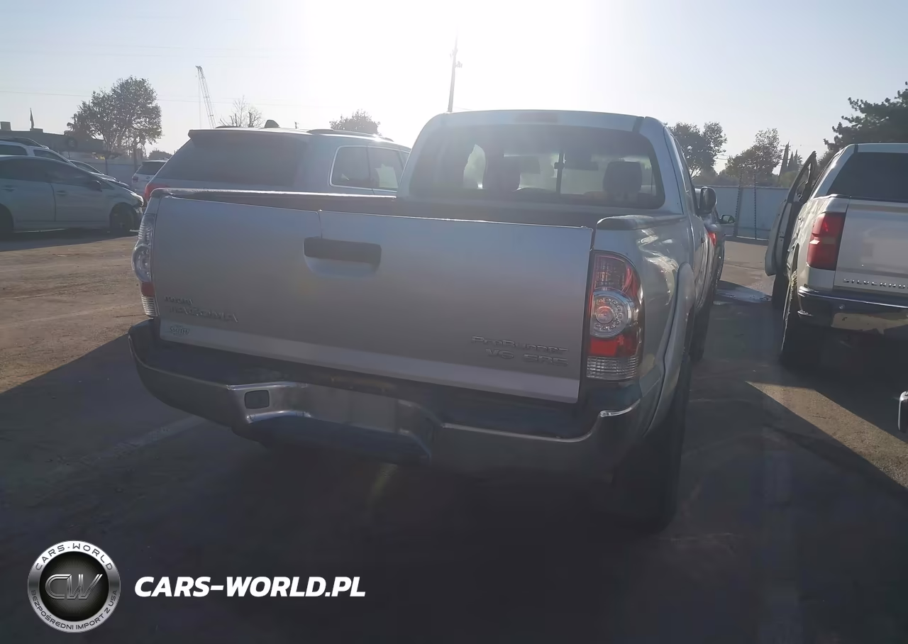 2006 Toyota Tacoma Prerunner V6 VIN:5TETU62N66Z247268 - 4