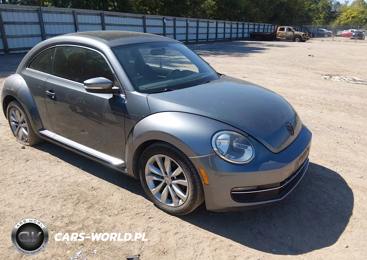 2014 Volkswagen Beetle 2.0L Tdi