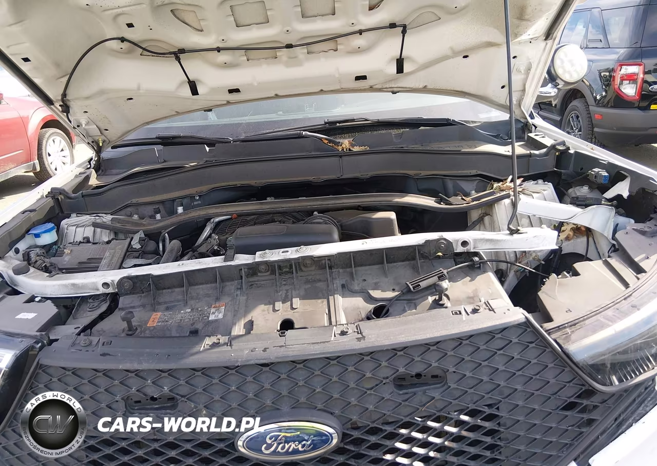 2020 Ford Police Interceptor Utility VIN:1FM5K8AB5LGA18600 - 10