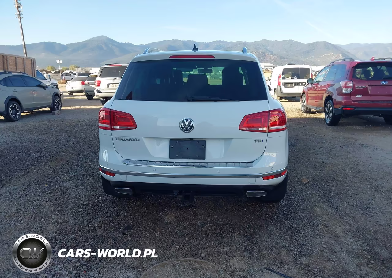 2016 Volkswagen Touareg Tdi Lux VIN:WVGEP9BP9GD001663 - 17
