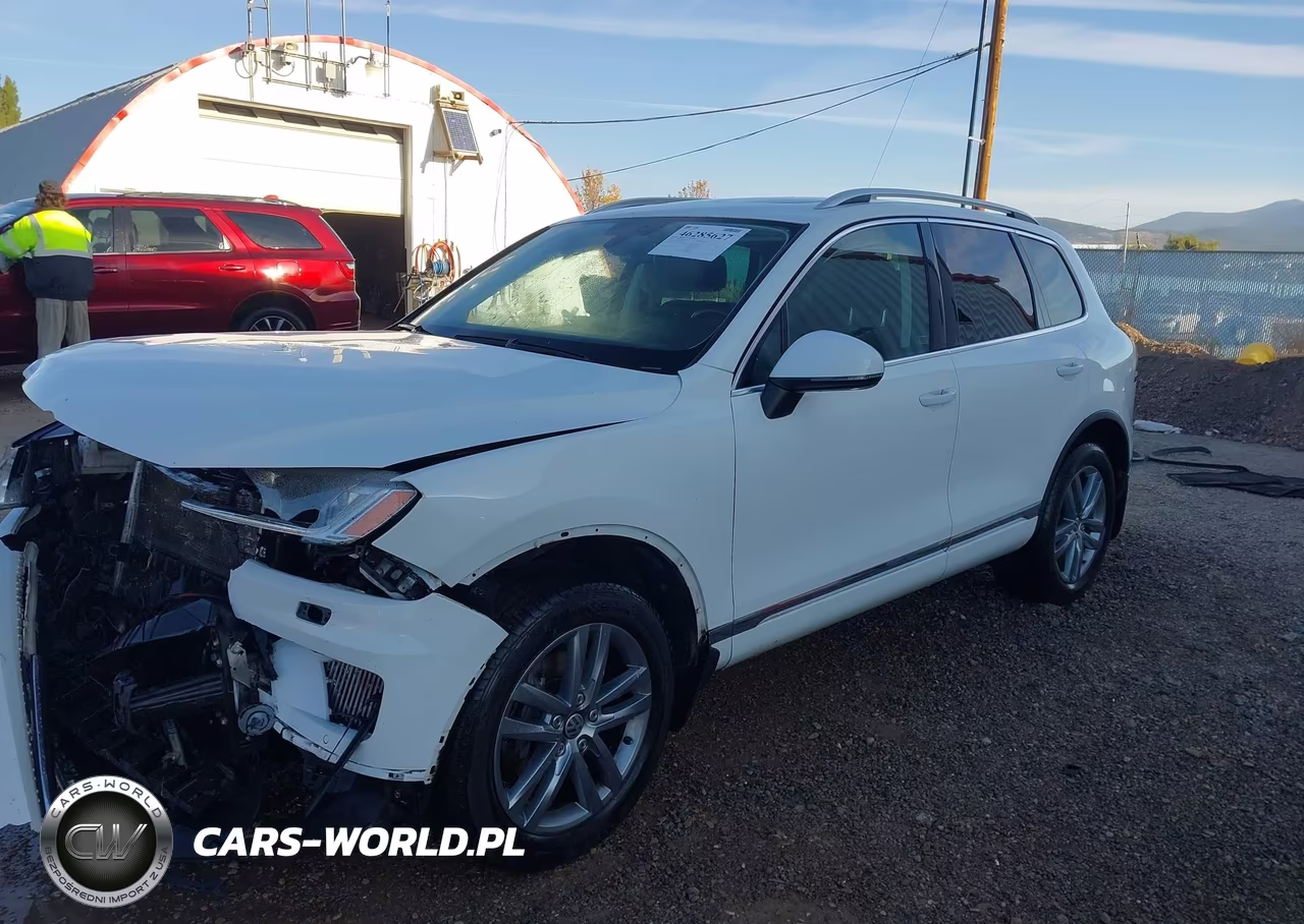 2016 Volkswagen Touareg Tdi Lux VIN:WVGEP9BP9GD001663 - 2