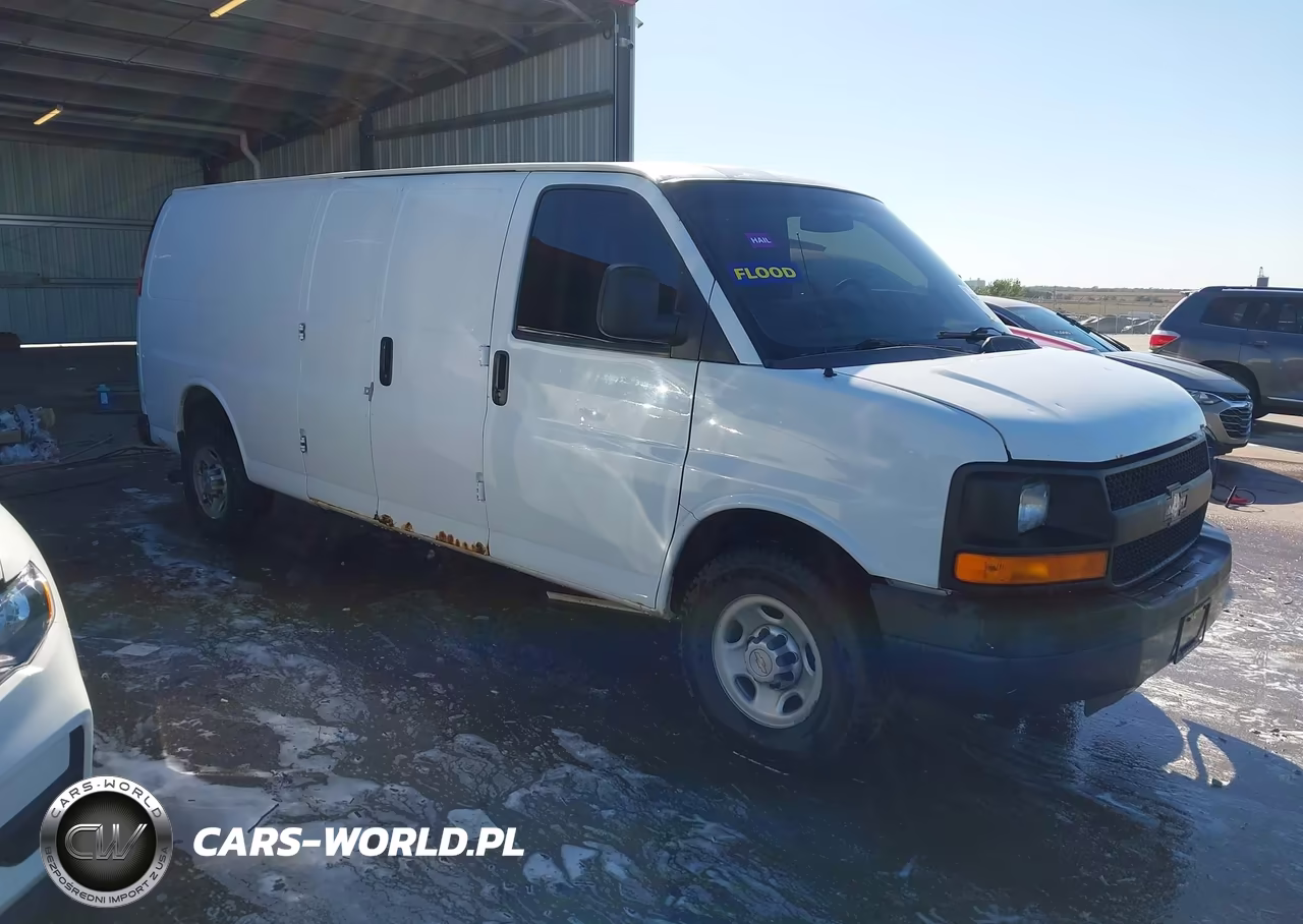 2013 Chevrolet Express 3500 Work Van