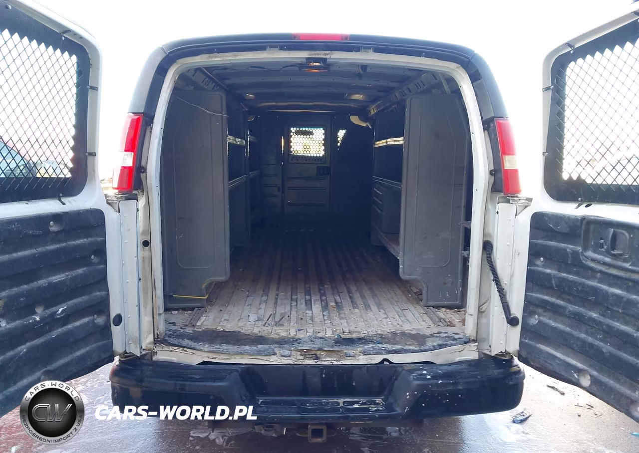 2013 Chevrolet Express 3500 Work Van VIN:1GCZGUCG2D1144751 - 12