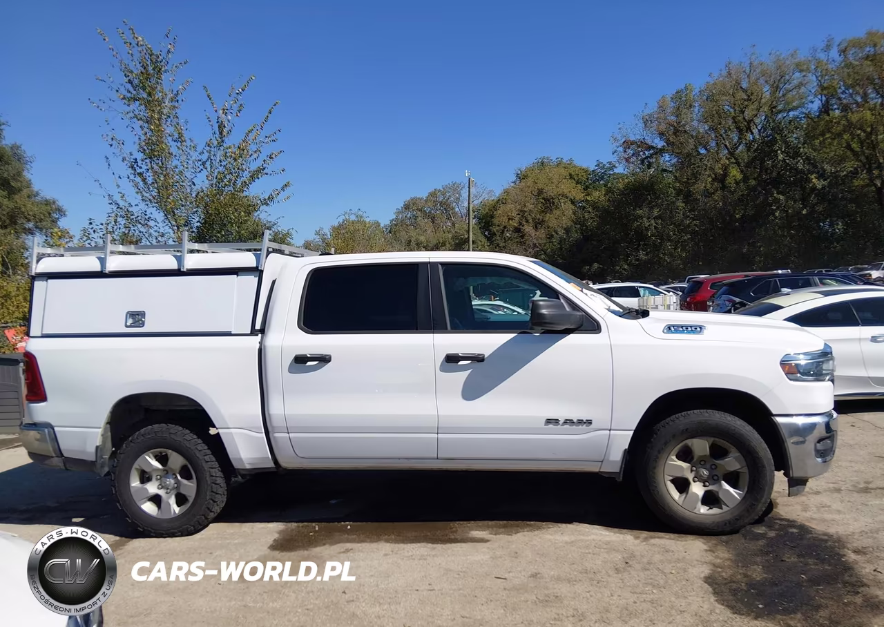 2025 Ram 1500 Tradesman 4X4 5'7 Box VIN:1C6RRFGG9SN192194 - 13