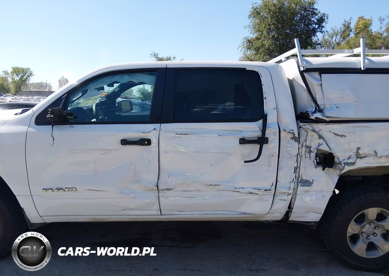 2025 Ram 1500 Tradesman 4X4 5'7 Box VIN:1C6RRFGG9SN192194 - 17