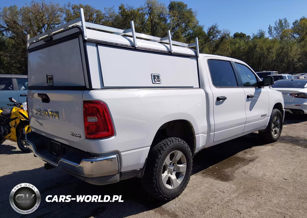 2025 Ram 1500 Tradesman 4X4 5'7 Box VIN:1C6RRFGG9SN192194 - 4