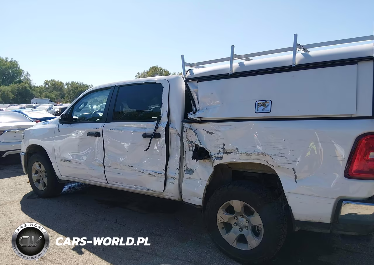 2025 Ram 1500 Tradesman 4X4 5'7 Box VIN:1C6RRFGG9SN192194 - 6