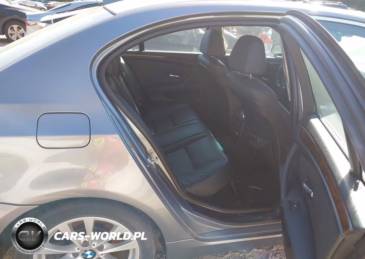 2008 BMW 535Xi VIN:WBANV93508CZ62339 - 8
