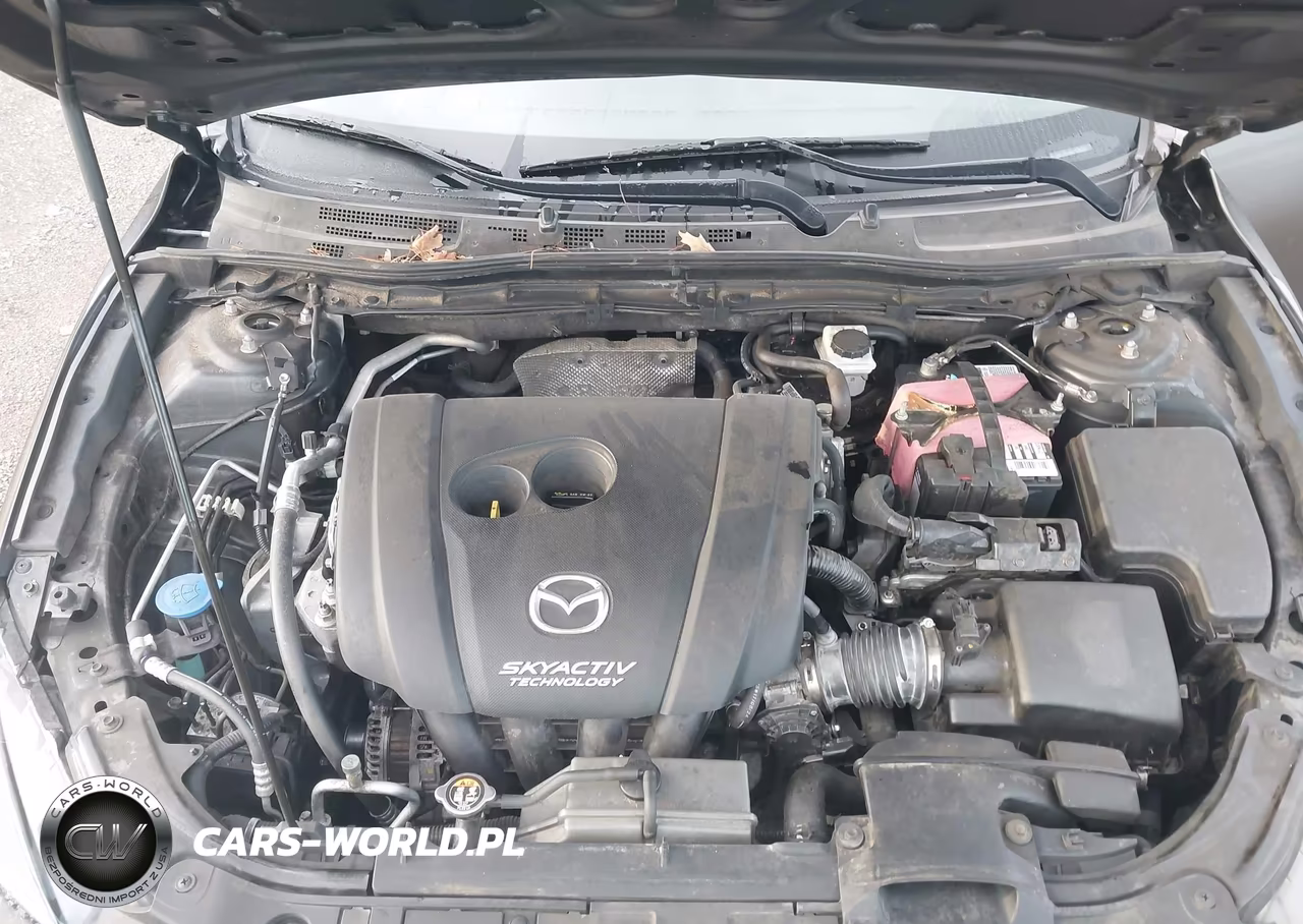 2018 Mazda Mazda3 5-Door Touring VIN:3MZBN1L3XJM211904 - 10