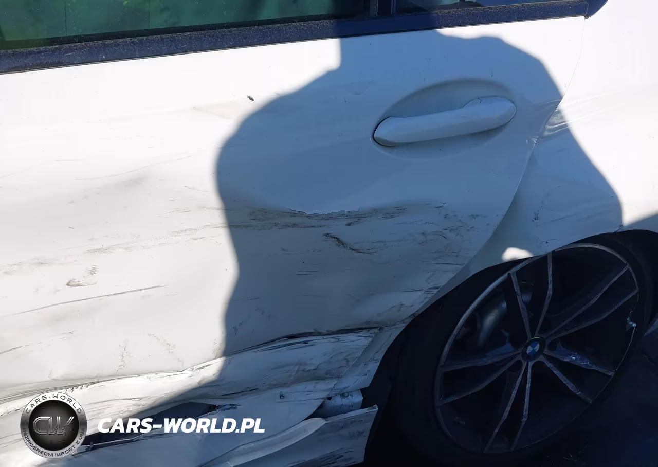 2020 BMW 330I VIN:3MW5R1J03L8B31222 - 21