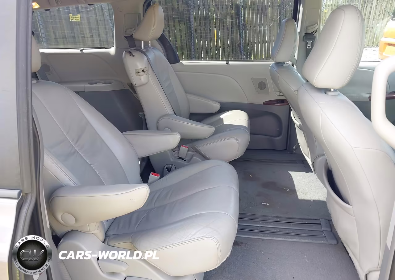 2011 Toyota Sienna Xle V6 VIN:5TDYK3DC9BS012537 - 8