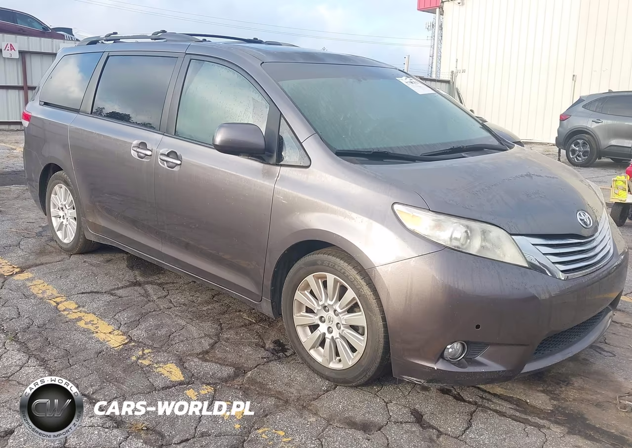 2011 Toyota Sienna Ltd