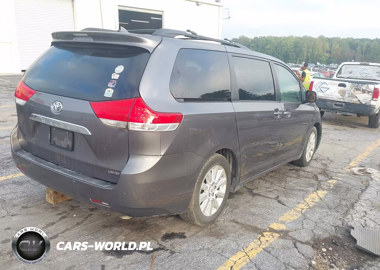 2011 Toyota Sienna Ltd VIN:5TDYK3DC5BS019503 - 4