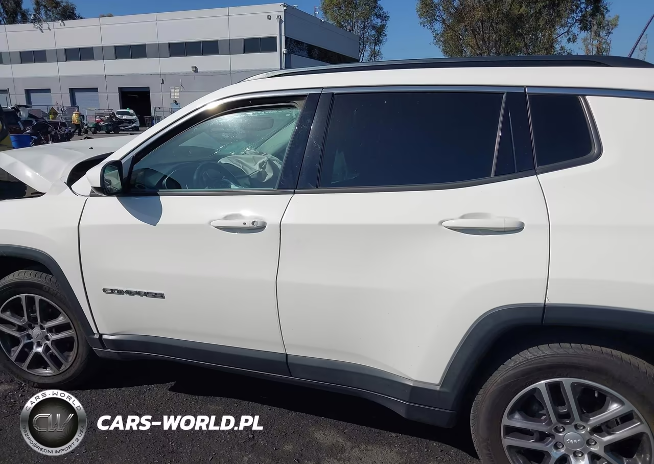2019 Jeep Compass Sun And Wheel Fwd VIN:3C4NJCBB8KT706271 - 14