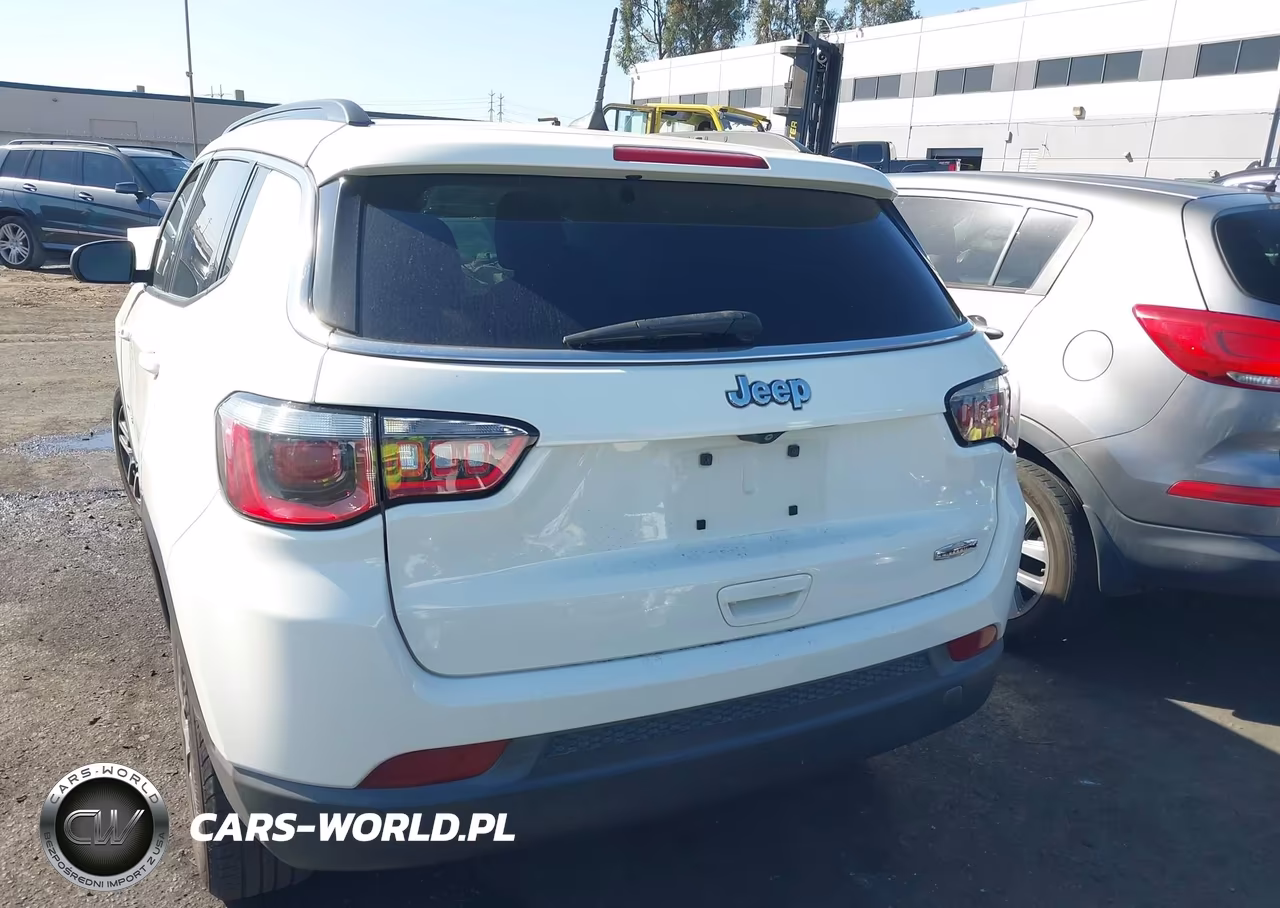 2019 Jeep Compass Sun And Wheel Fwd VIN:3C4NJCBB8KT706271 - 16