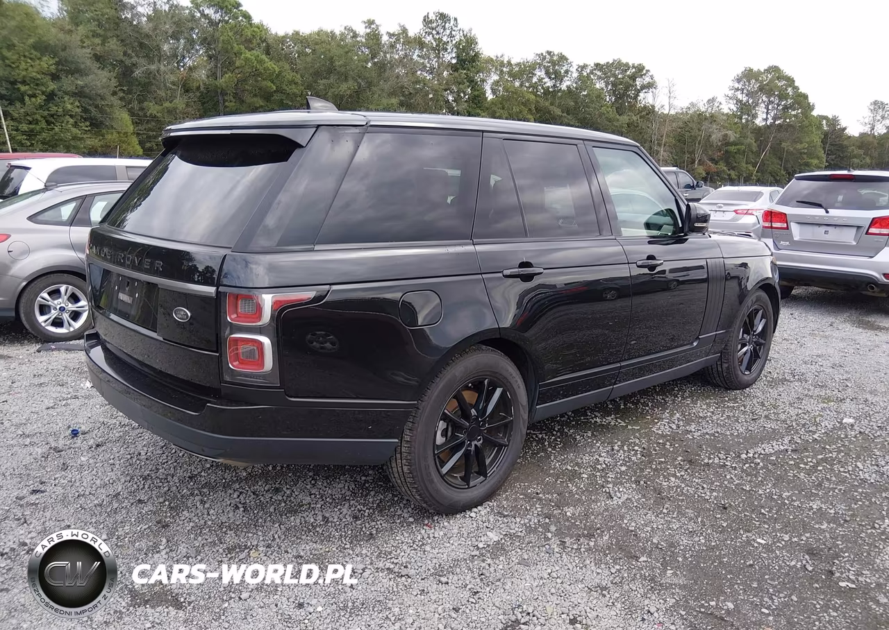 2018 Land Rover Range Rover 3.0L V6 Supercharged VIN:SALGR2RV8JA506758 - 4