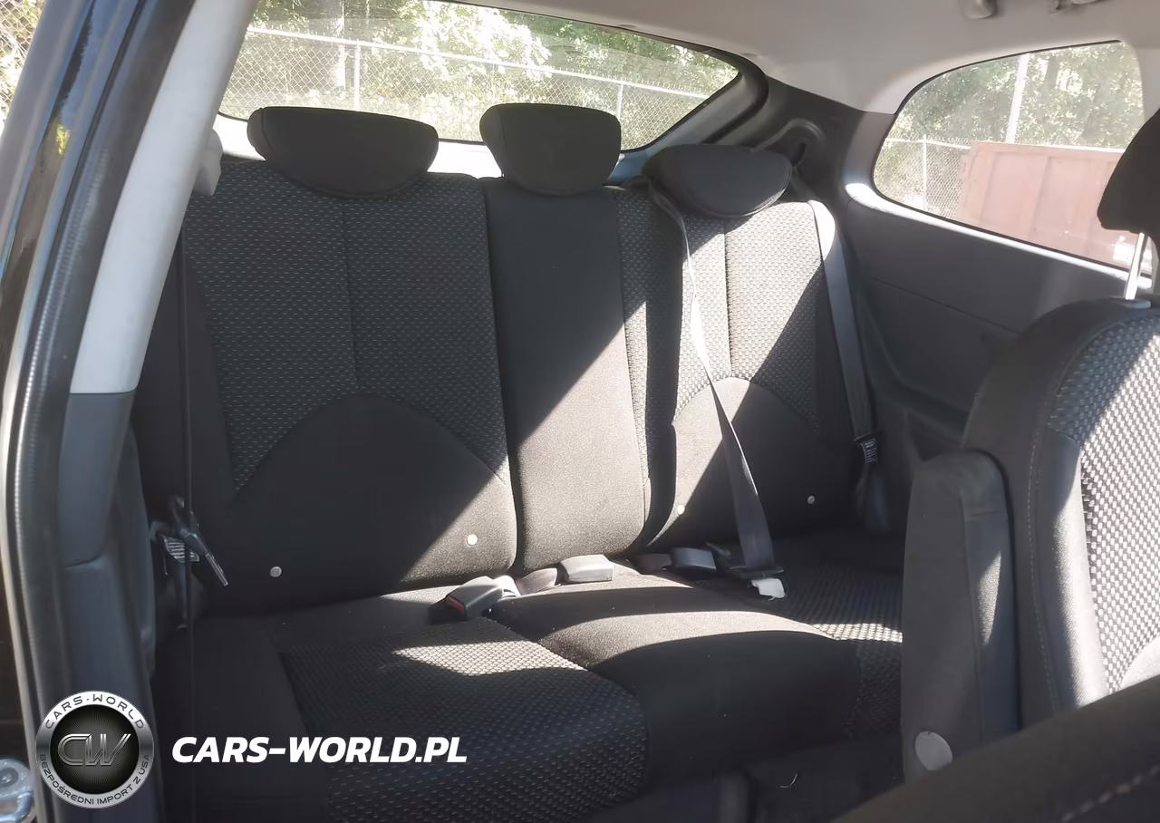 2009 Hyundai Accent Gs VIN:KMHCM36C29U125362 - 8