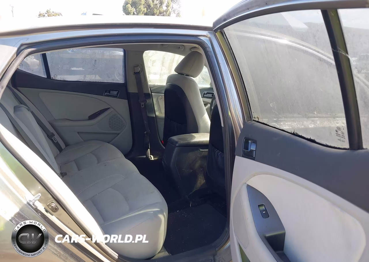 2012 Kia Optima Lx VIN:5XXGM4A71CG087027 - 8