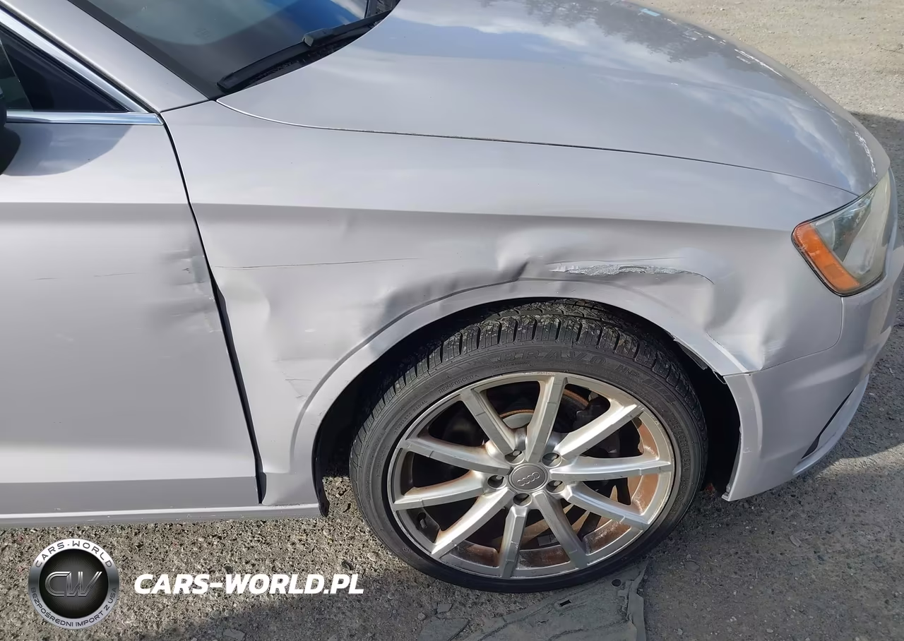 2015 Audi A3 2.0T Premium VIN:WAUEFGFF3F1118214 - 6